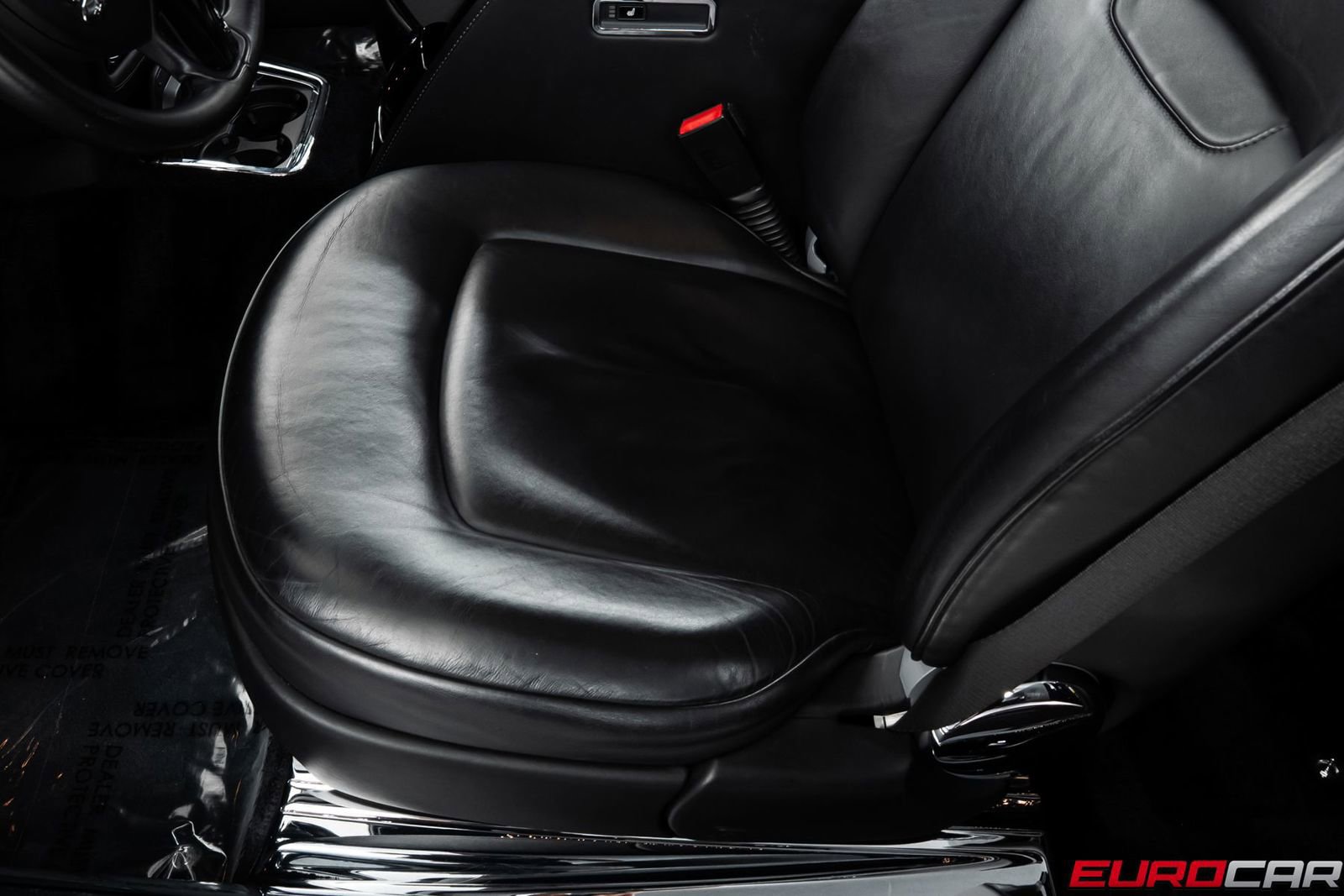 Used 2010 Rolls-Royce Phantom Coupe image 36