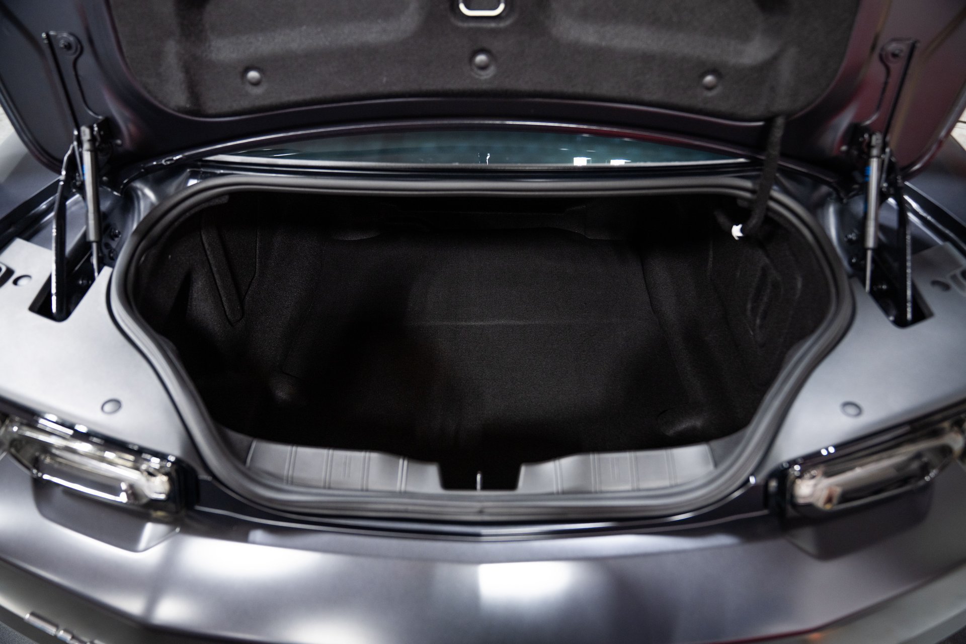 Used 2024 Chevrolet Camaro ZL1 RWD image 22