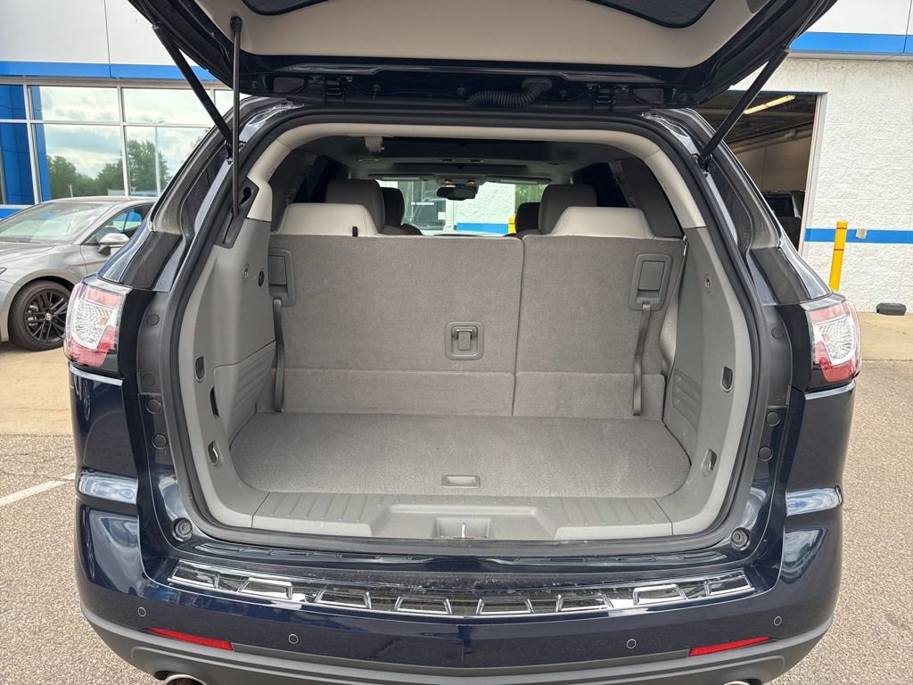Used 2017 Chevrolet Traverse Premier FWD image 13