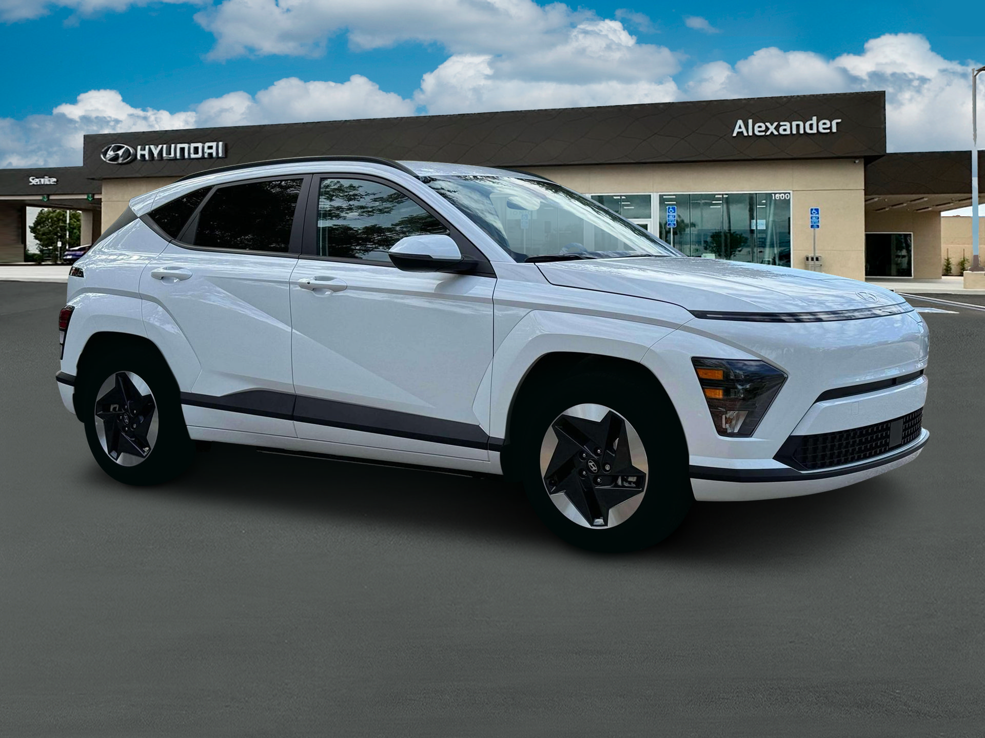 New 2025 Hyundai Kona SEL FWD image 10