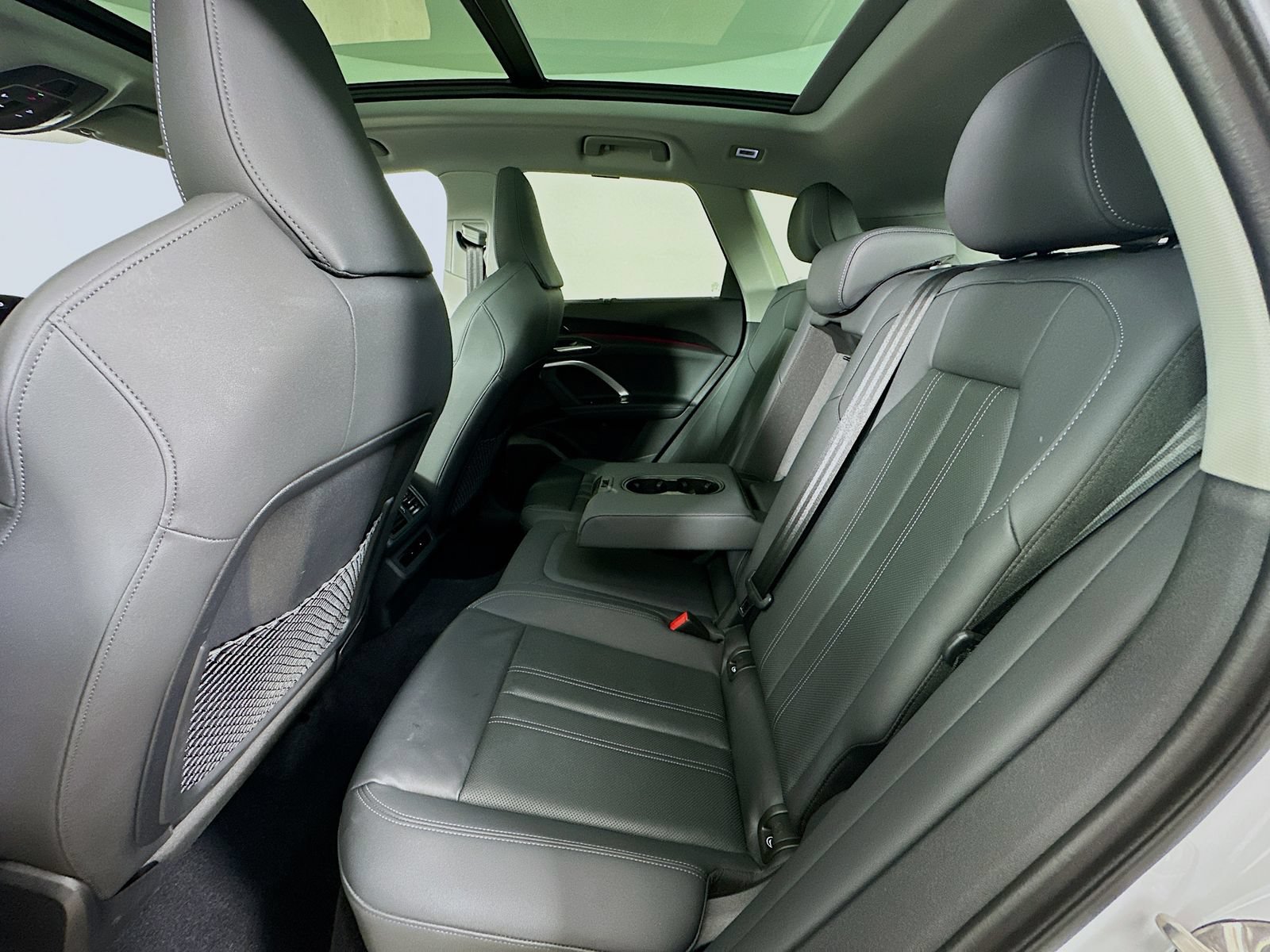Used 2025 Audi Q5 Premium Plus w/ Premium Plus AWD/4WD image 39