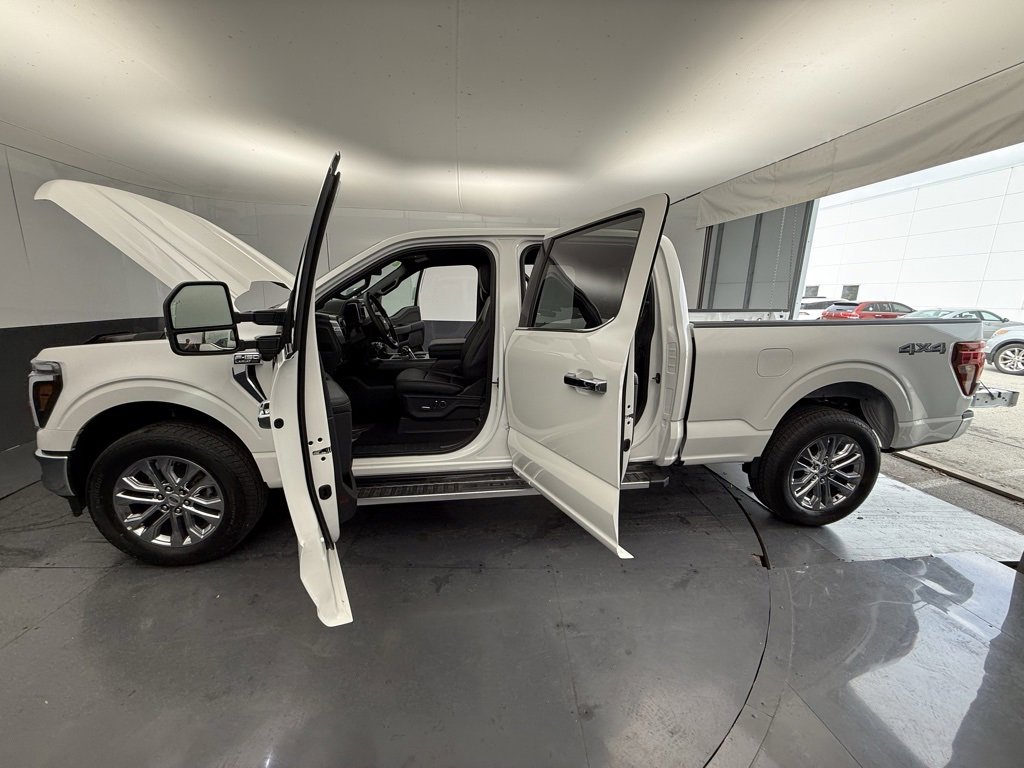 New 2025 Ford F150 Lariat w/ Equipment Group 502A High image 12