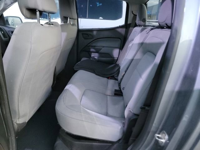 Used 2022 Chevrolet Colorado W/T AWD/4WD image 8