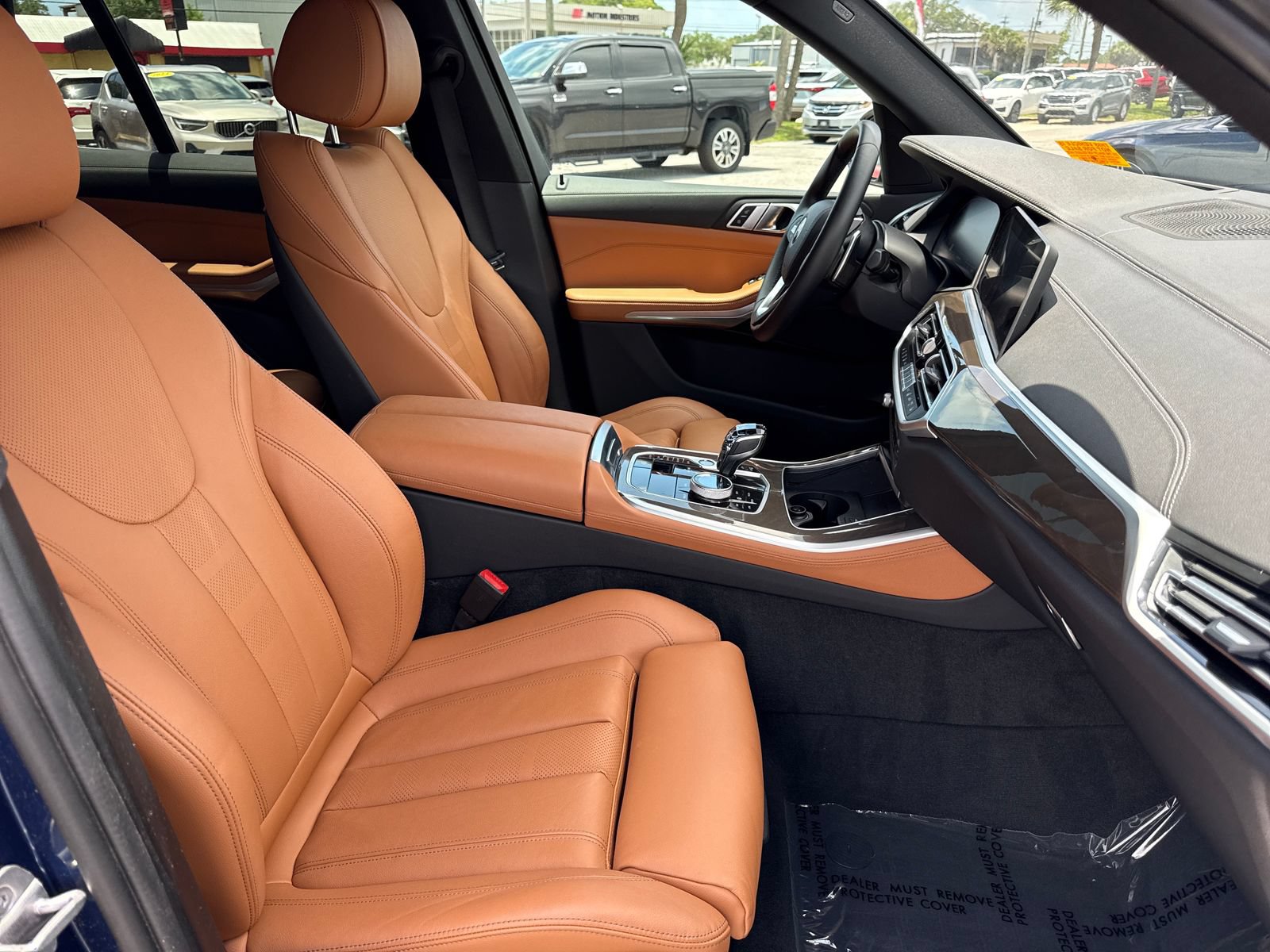 Used 2022 BMW X5 xDrive40i w/ Premium Package AWD/4WD image 26