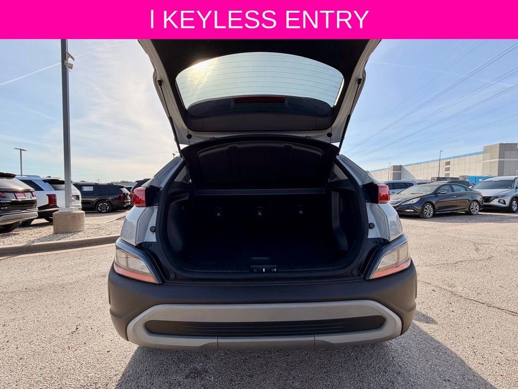 Used 2023 Hyundai Kona SEL w/ Convenience Package image 15