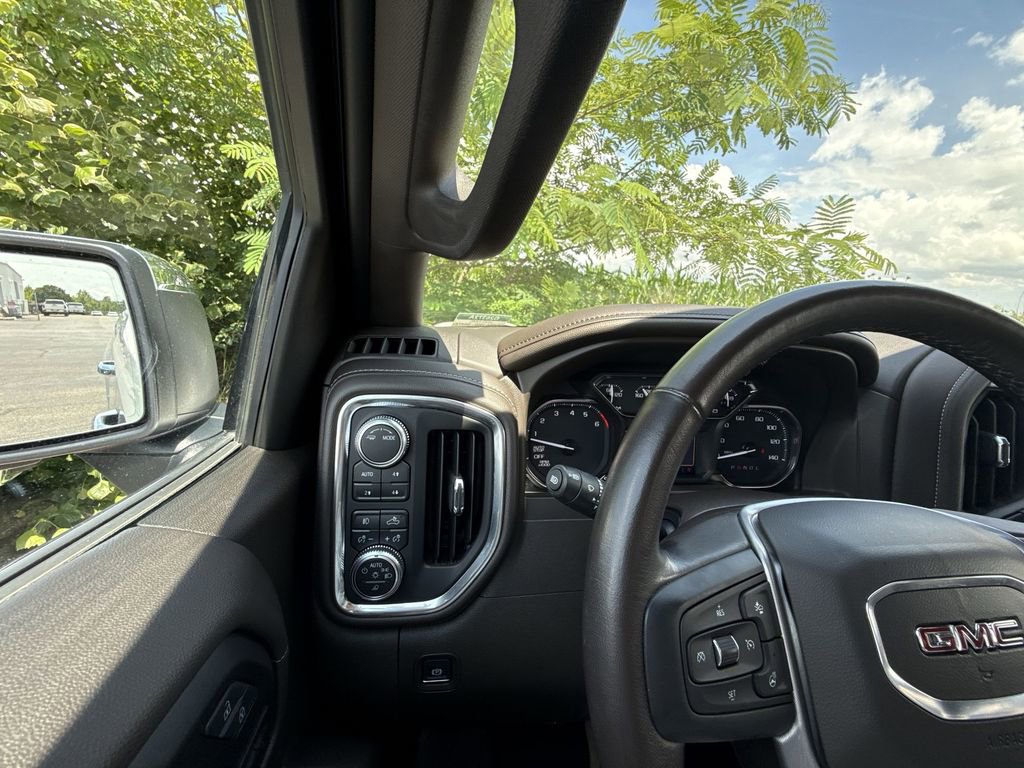 Certified 2020 GMC Sierra 1500 SLT w/ SLT Premium Plus Package AWD/4WD image 24