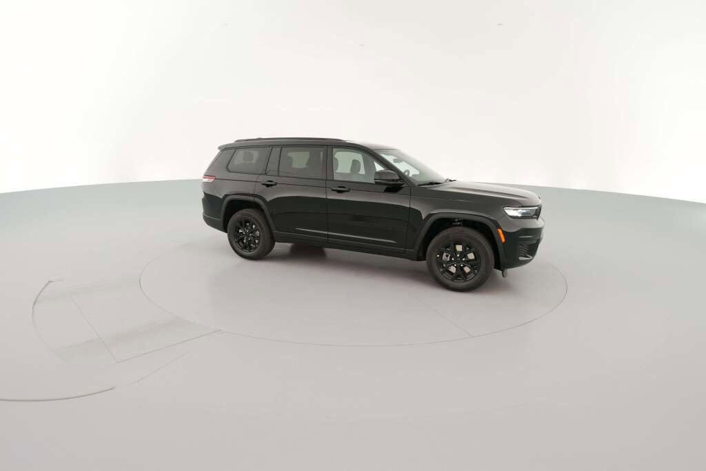 New 2025 Jeep Grand Cherokee L Laredo image 15