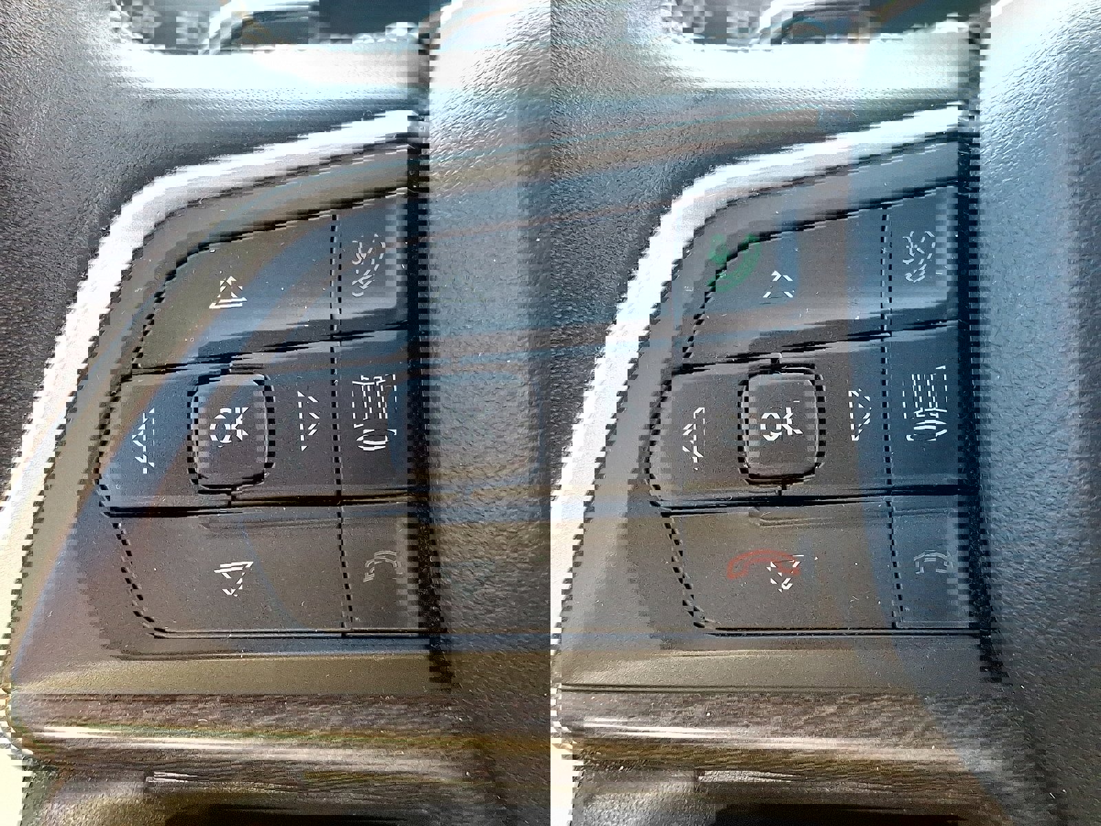 Certified 2021 Jeep Grand Cherokee L Limited image 23