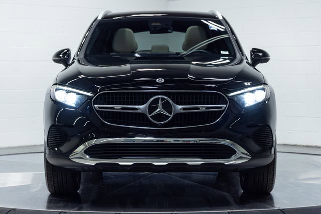 Used 2024 Mercedes-Benz GLC 300 4MATIC image 5