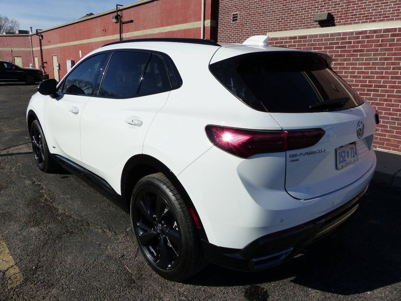 Used 2025 Buick Envision Sport Touring AWD/4WD image 7