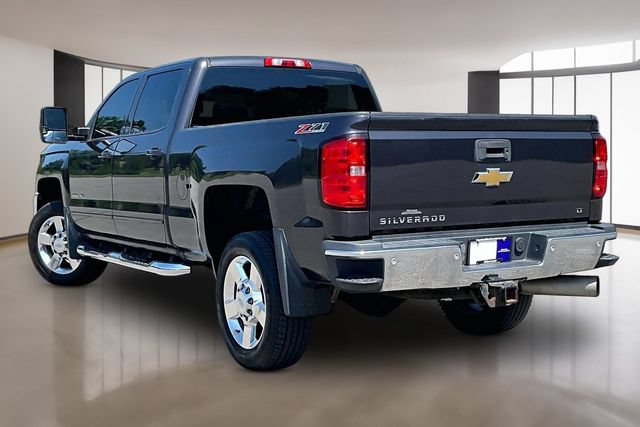 Used 2016 Chevrolet Silverado 2500 LT w/ LT Convenience Package AWD/4WD image 4