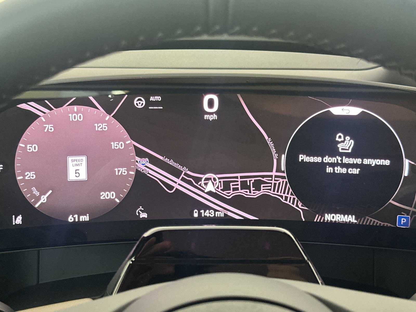 New 2026 Porsche Cayenne Electric Coupe AWD/4WD image 24