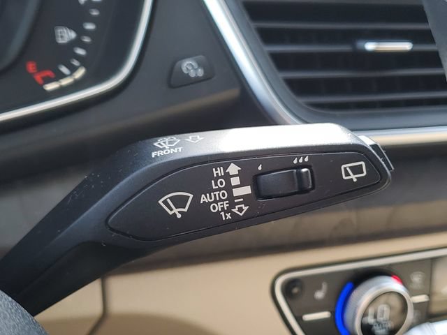 Used 2019 Audi Q5 2.0T Premium Plus w/ Premium Plus Package AWD/4WD image 14