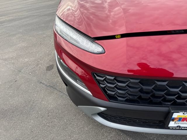Used 2023 Hyundai Kona SE image 39