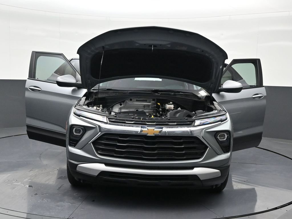 Used 2024 Chevrolet TrailBlazer LT image 36
