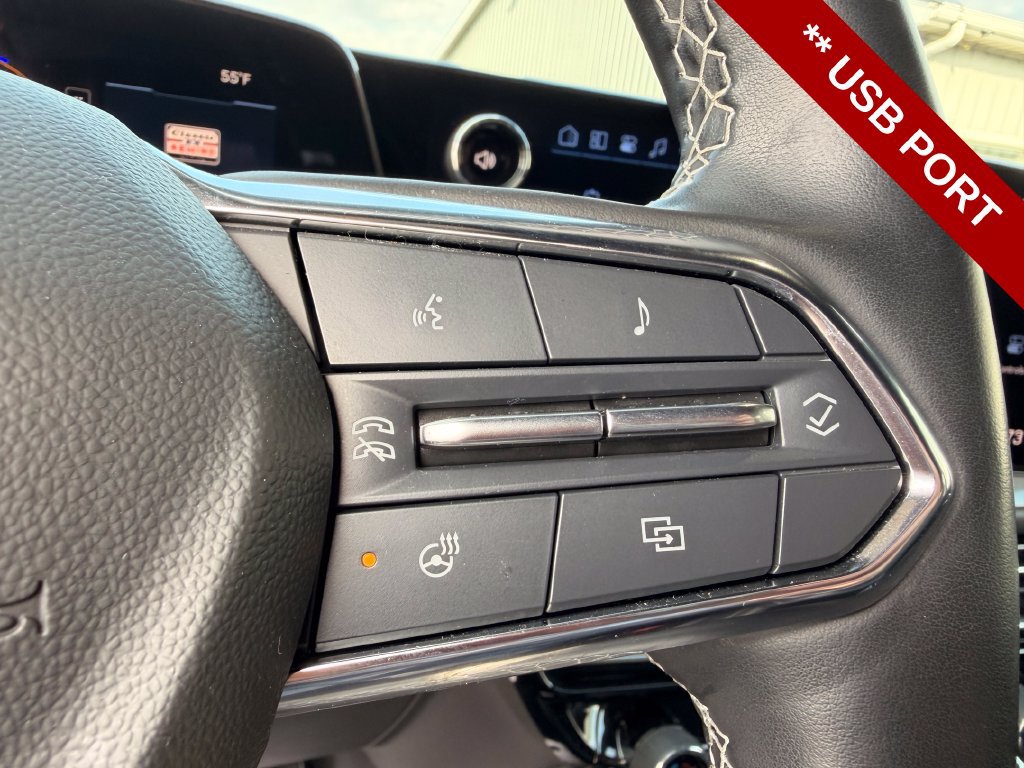 Used 2024 Chevrolet Traverse LT w/ LPO, Floor Liner Package AWD/4WD image 20