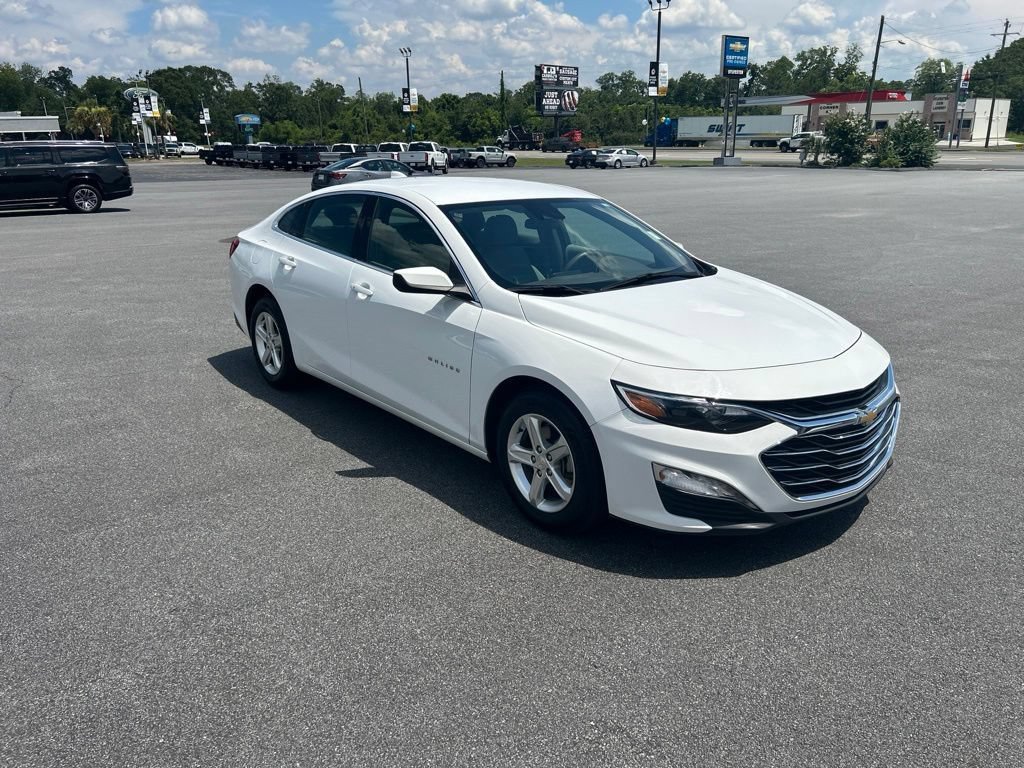 Used 2024 Chevrolet Malibu LT FWD image 8