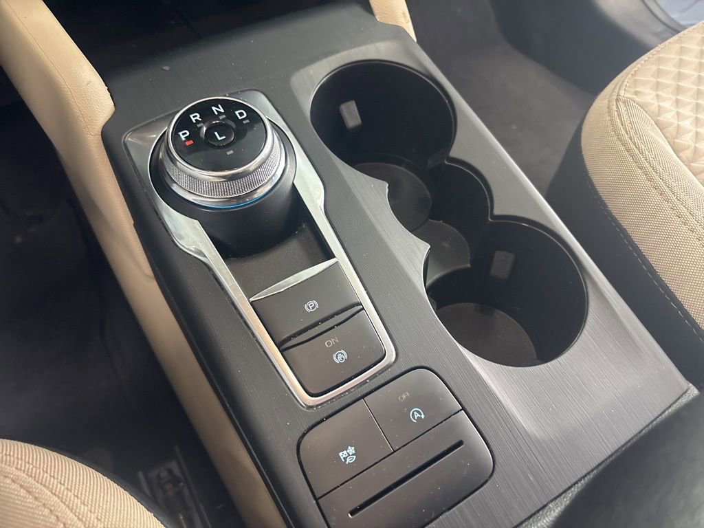 Used 2022 Ford Escape SE FWD image 20