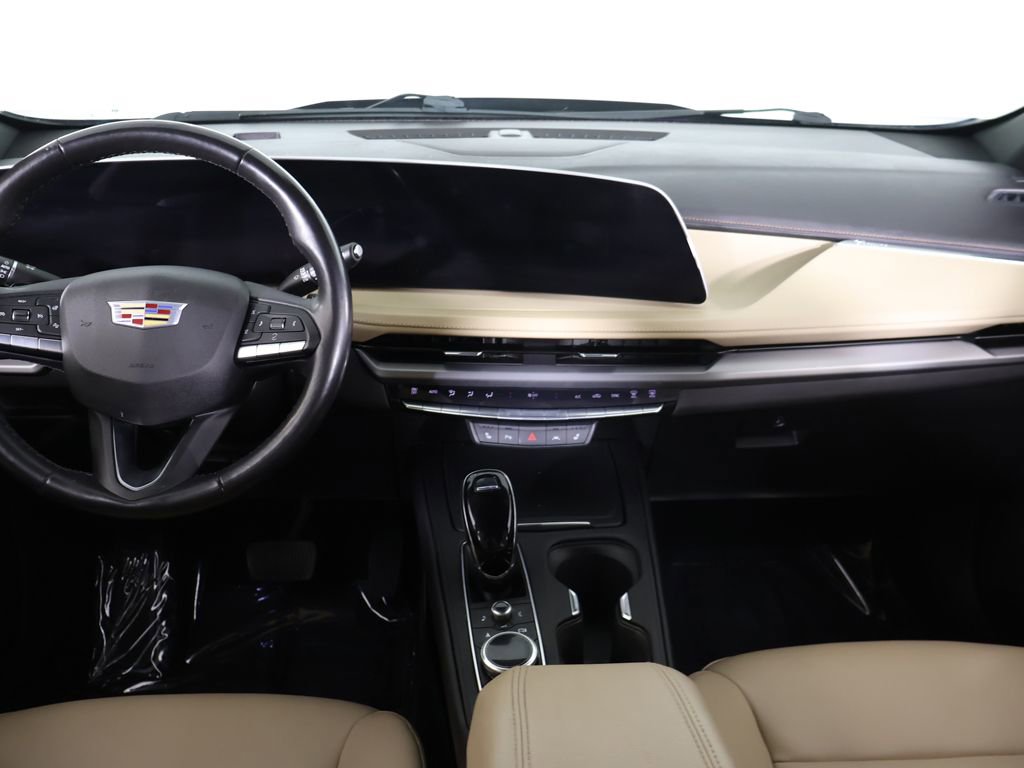 Used 2024 Cadillac XT4 Luxury image 38