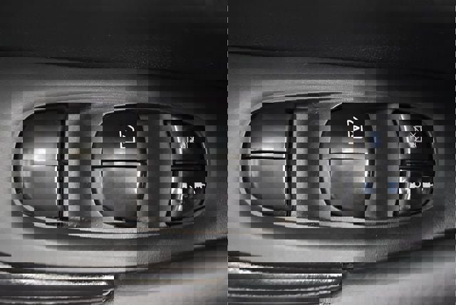 Used 2020 Nissan Rogue SV image 21