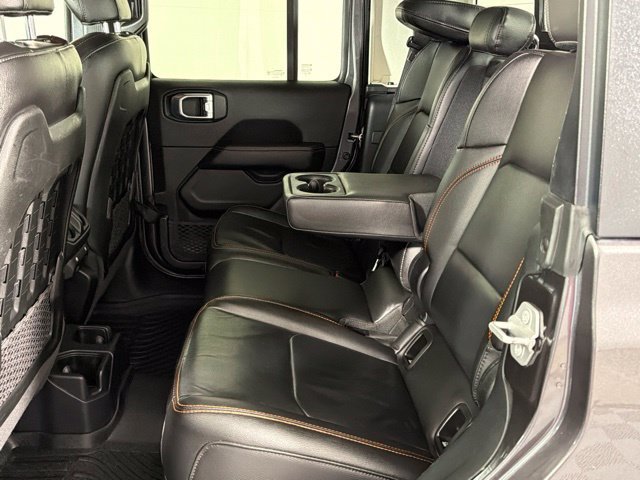 Used 2021 Jeep Gladiator Mojave AWD/4WD image 28