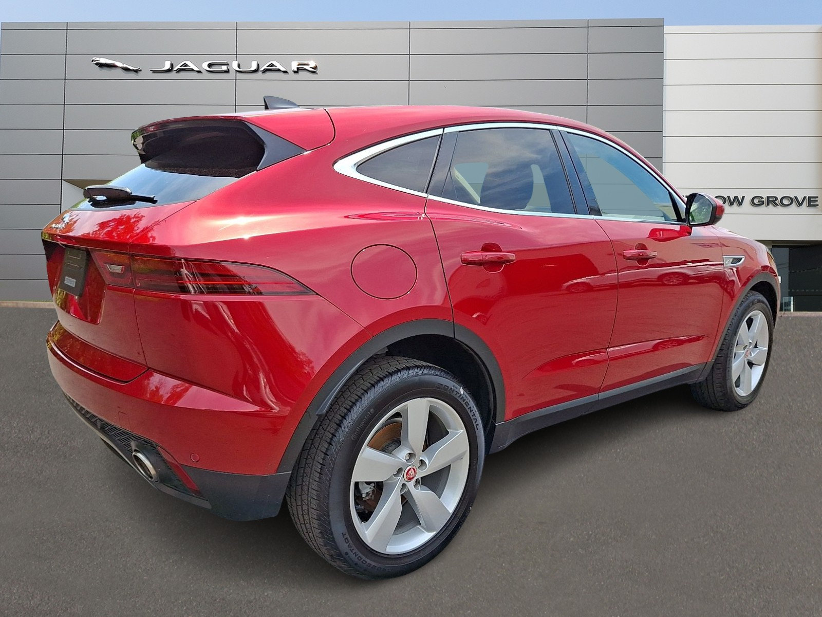 Used 2022 Jaguar E-PACE SE AWD/4WD image 2