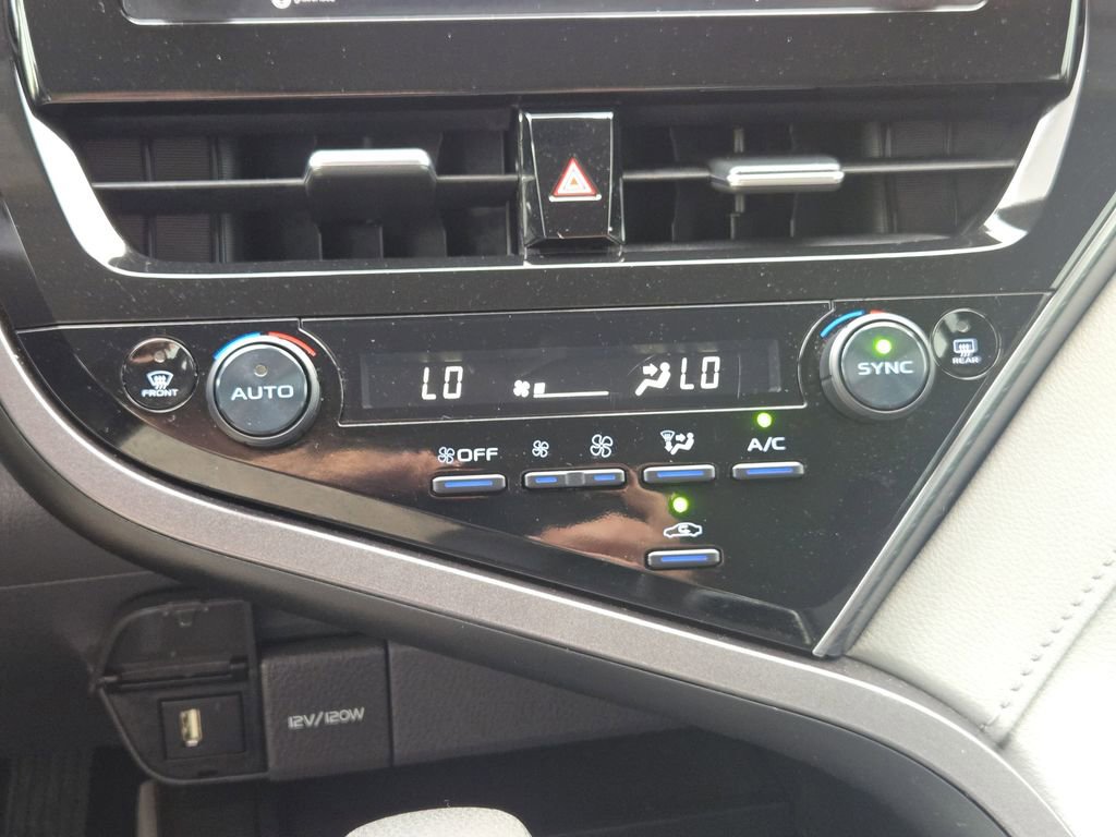 Used 2024 Toyota Camry LE FWD image 20