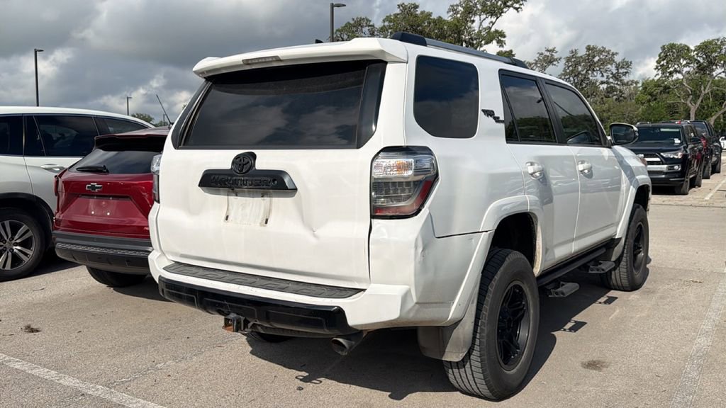 Used 2018 Toyota 4Runner TRD Off-Road Premium AWD/4WD image 6