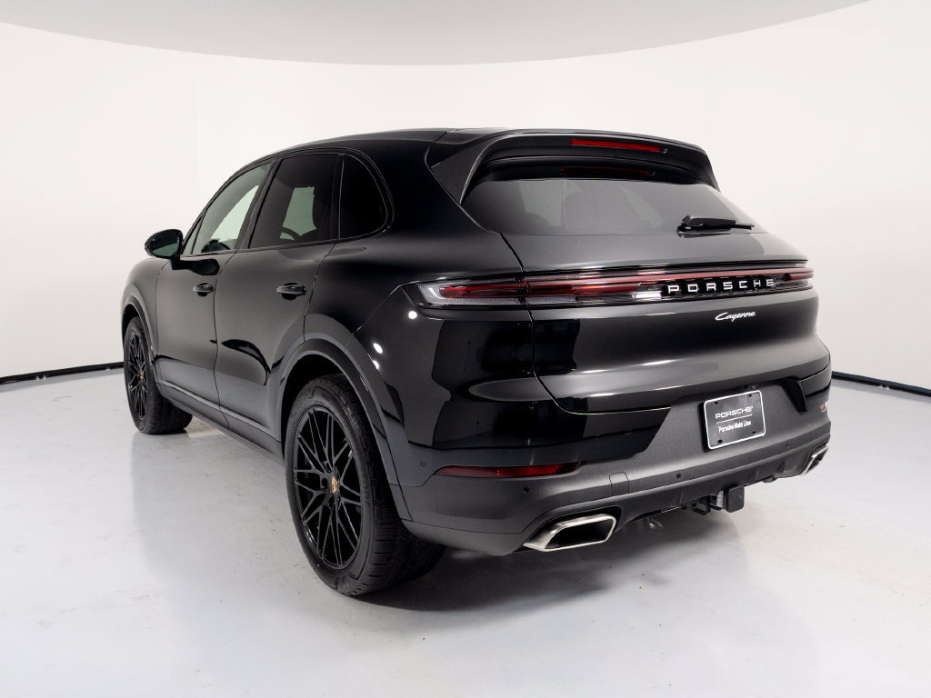 New 2026 Porsche Cayenne AWD/4WD image 9