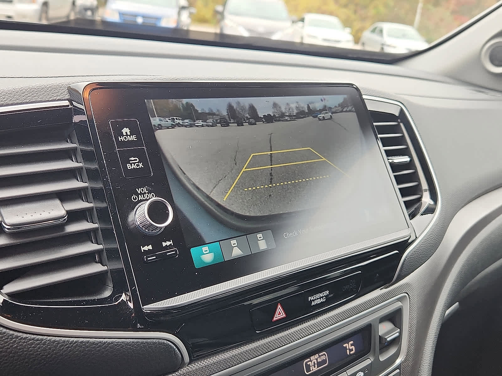 Used 2025 Honda Ridgeline Sport image 19