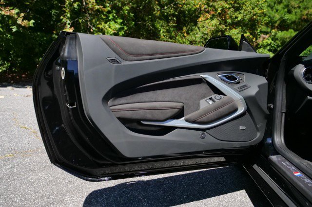 Used 2023 Chevrolet Camaro ZL1 image 30