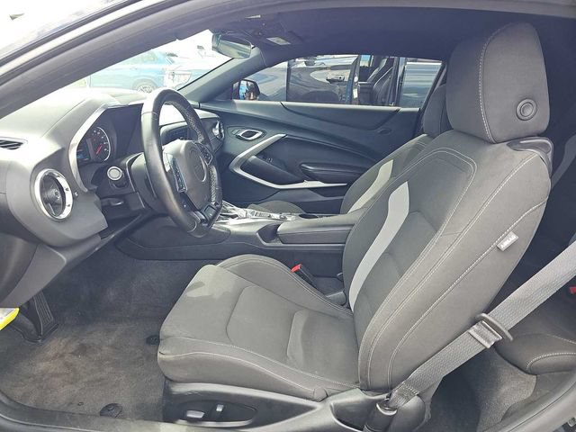 Used 2023 Chevrolet Camaro LT RWD image 8