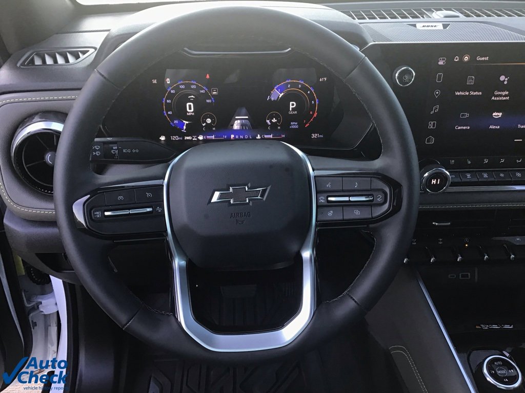 Used 2025 Chevrolet Colorado ZR2 w/ Technology Package image 34