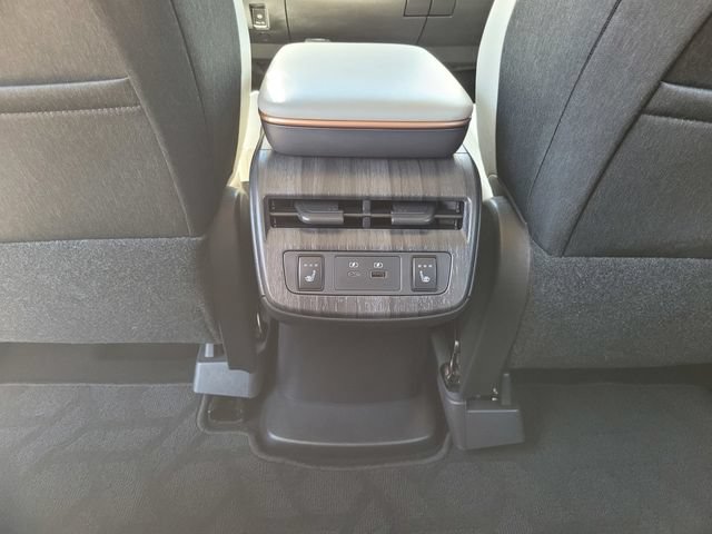 Certified 2024 Nissan Ariya FWD image 17