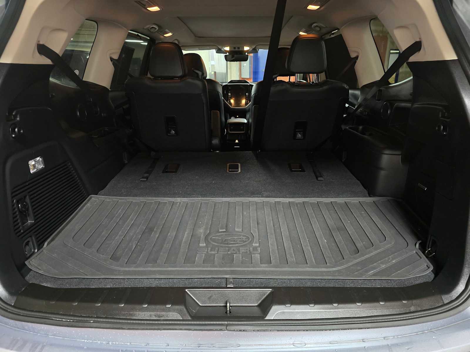 Used 2024 Subaru Ascent Limited w/ Technology Package image 17