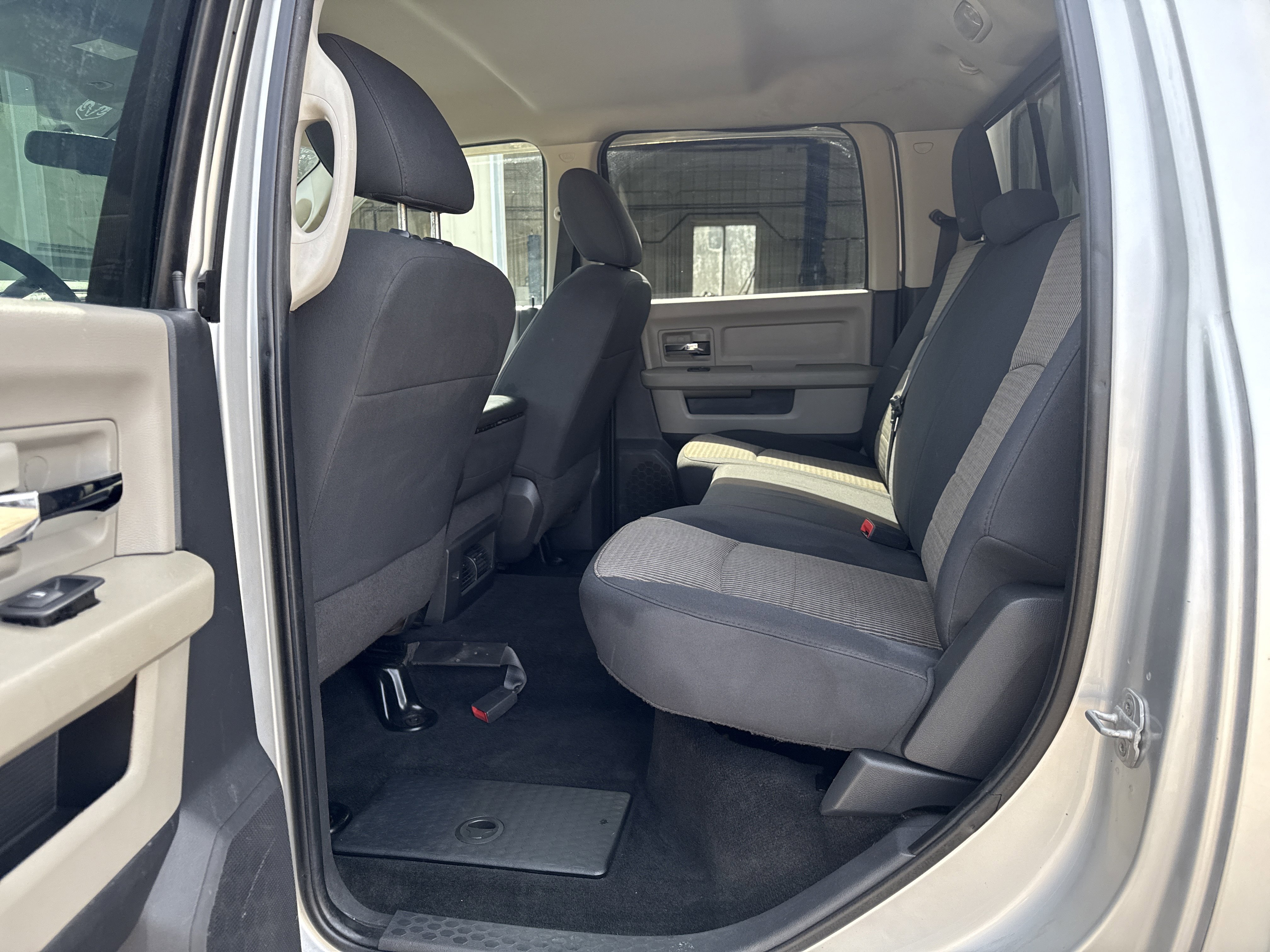 Used 2011 RAM 2500 Big Horn image 12