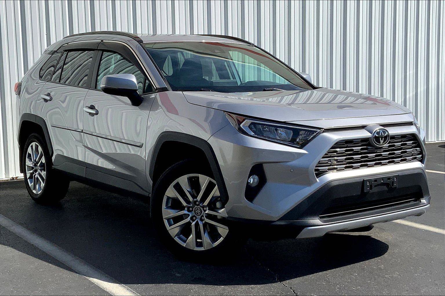 Used 2020 Toyota RAV4 Limited w/ All Weather Liner Package AWD/4WD image 2