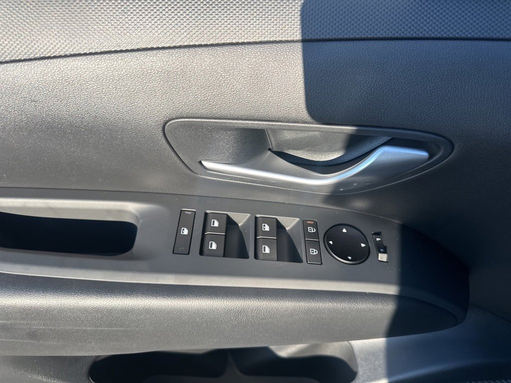 New 2026 Hyundai Tucson SE image 23