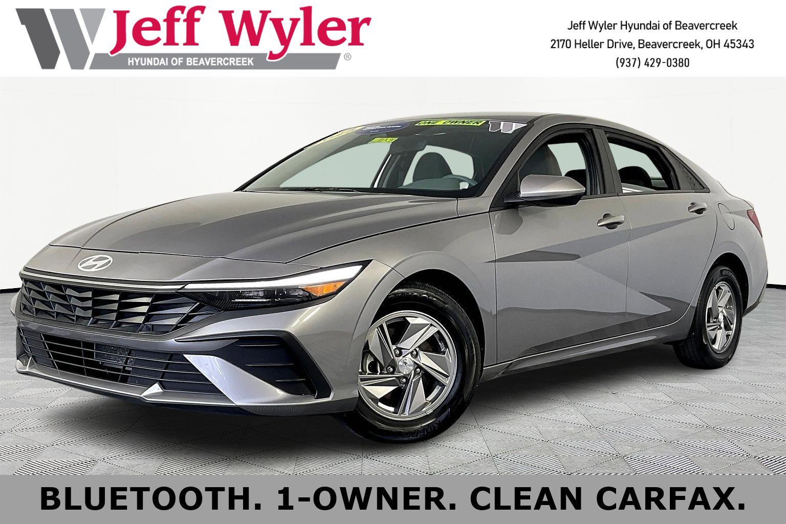 Used 2025 Hyundai Elantra SE image 1
