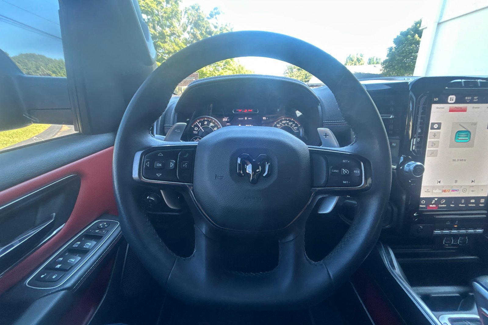 Used 2022 RAM 1500 TRX AWD/4WD image 22