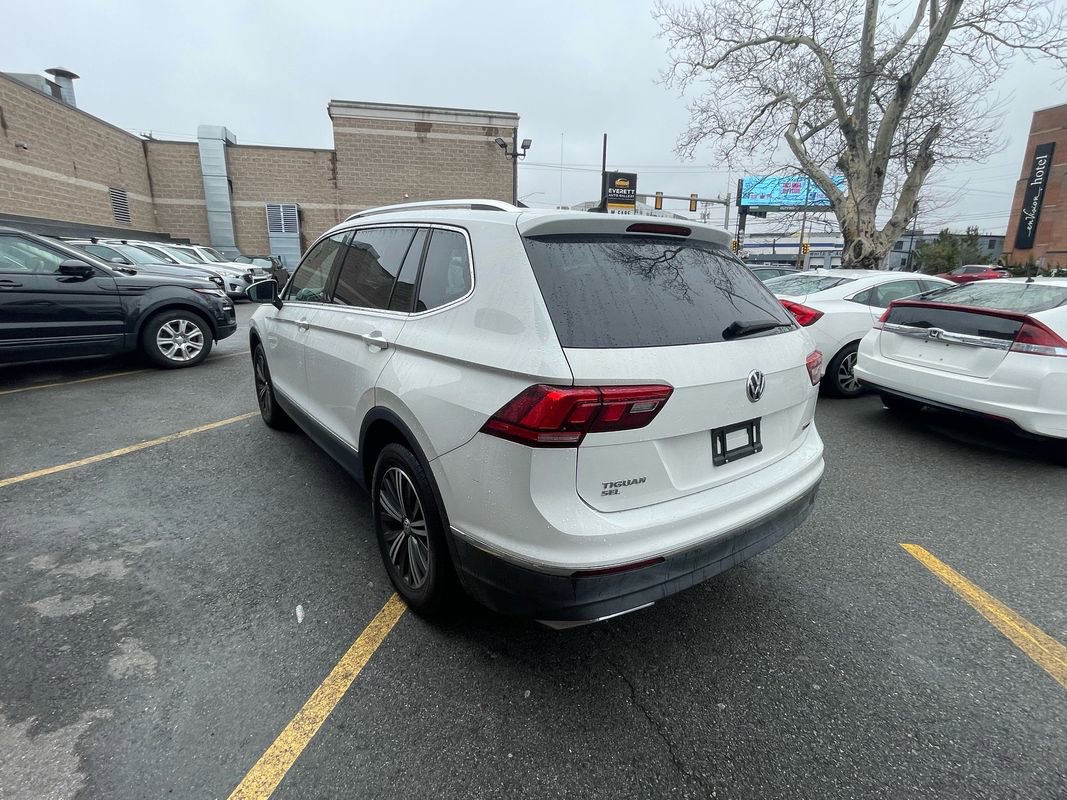 Used 2018 Volkswagen Tiguan SEL image 5