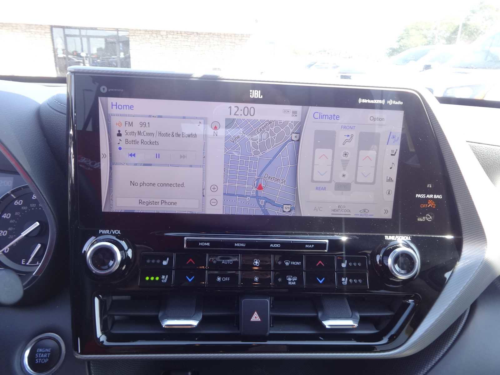 Used 2021 Toyota Highlander Platinum image 20