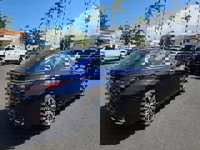 Used 2020 Lexus ES 300h w/ Premium Package image 7