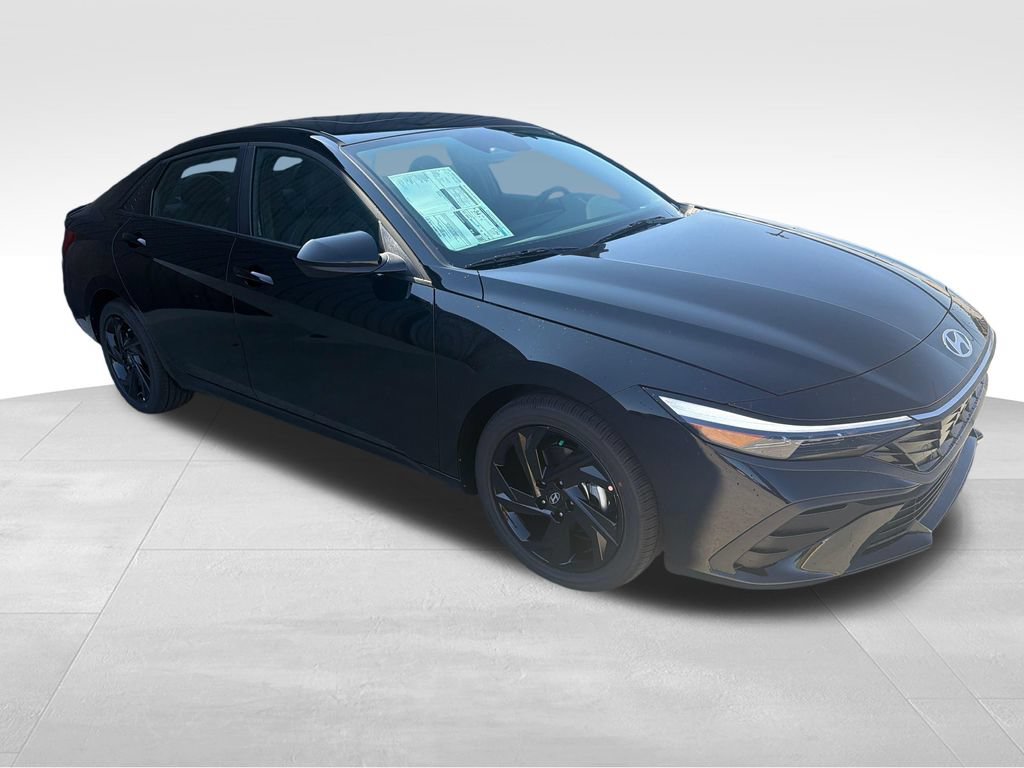 New 2026 Hyundai Elantra SEL Sport FWD image 9