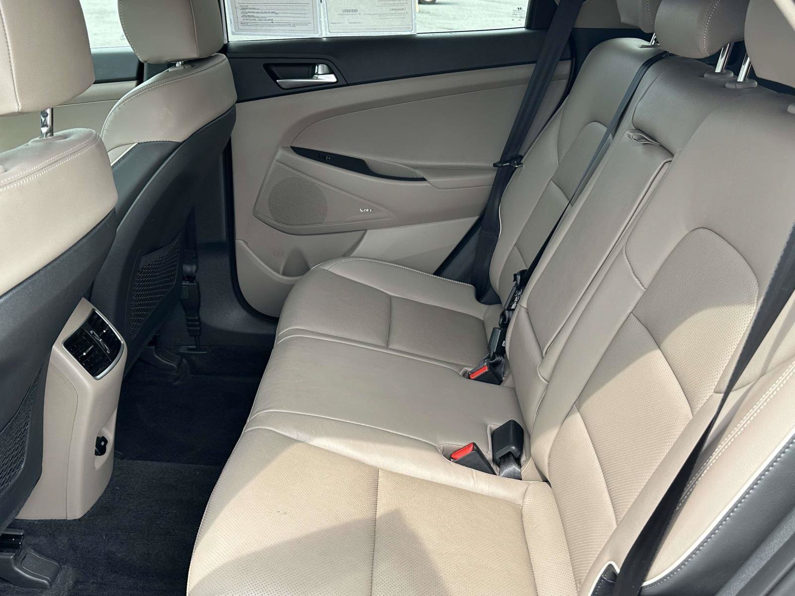 Used 2020 Hyundai Tucson Limited w/ Cargo Package FWD image 12