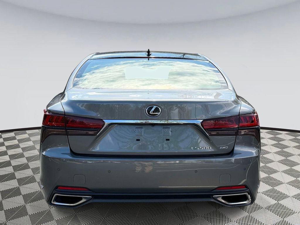 Used 2023 Lexus LS 500 AWD w/ Interior Upgrade Package image 3