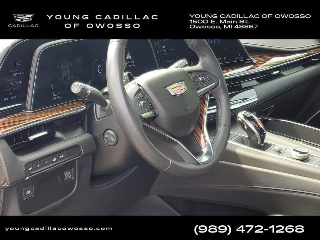 Used 2024 Cadillac Escalade Premium Luxury AWD/4WD image 11