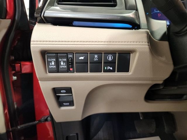 Used 2022 Honda Odyssey Elite image 19