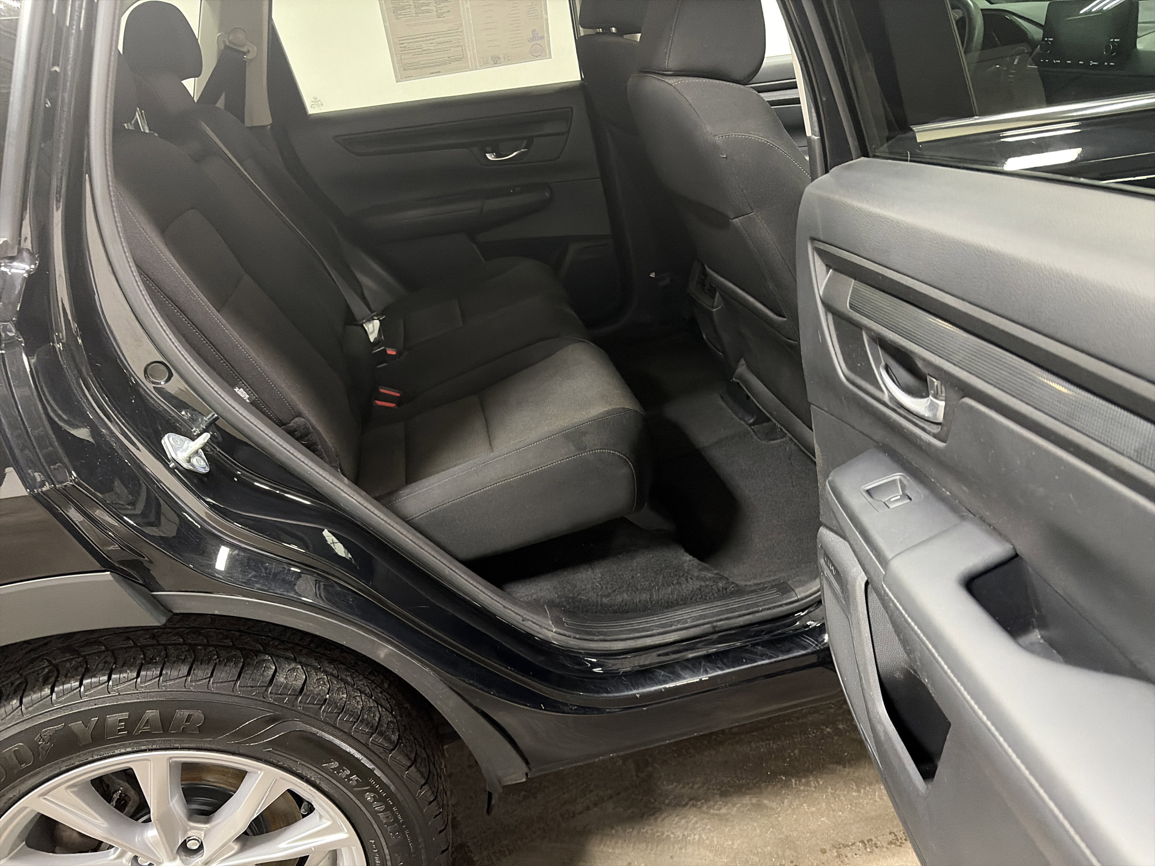Used 2023 Honda CR-V EX image 29