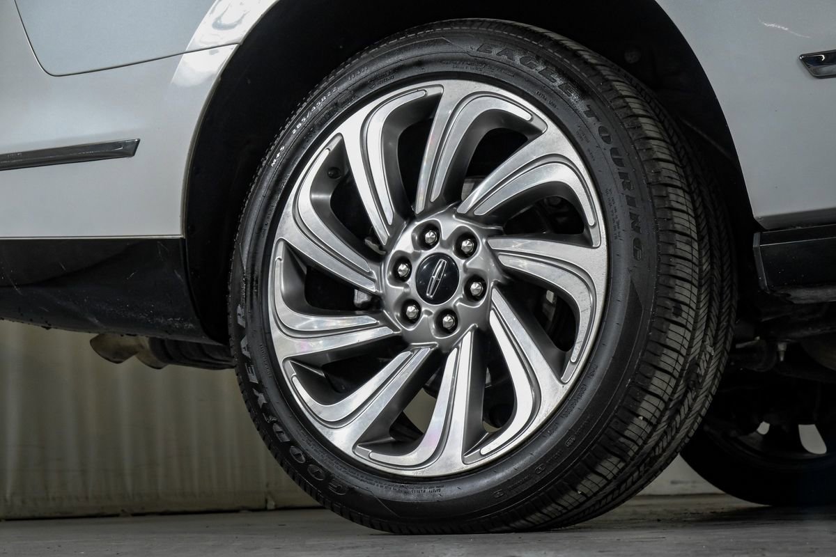 Used 2023 Lincoln Navigator L Reserve AWD/4WD image 52